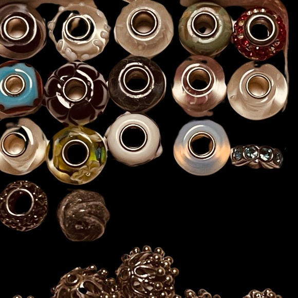 STERLING SILVER SLIDE CHARMS. - Picture 4 of 16